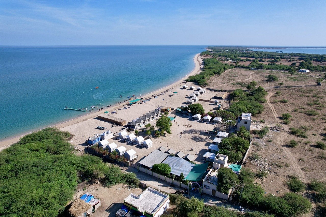 Bet Dwarka Package – Beach Stay, Camping Activities & Temple Tours
